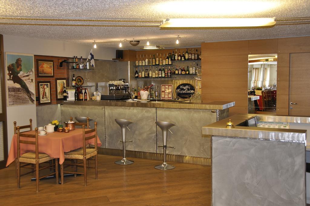 苏德欧维斯特酒店 塞斯特雷 外观 照片